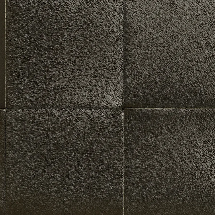 Bottega Veneta Calfskin Wallet Men's Black With Light Cream Candy-3
