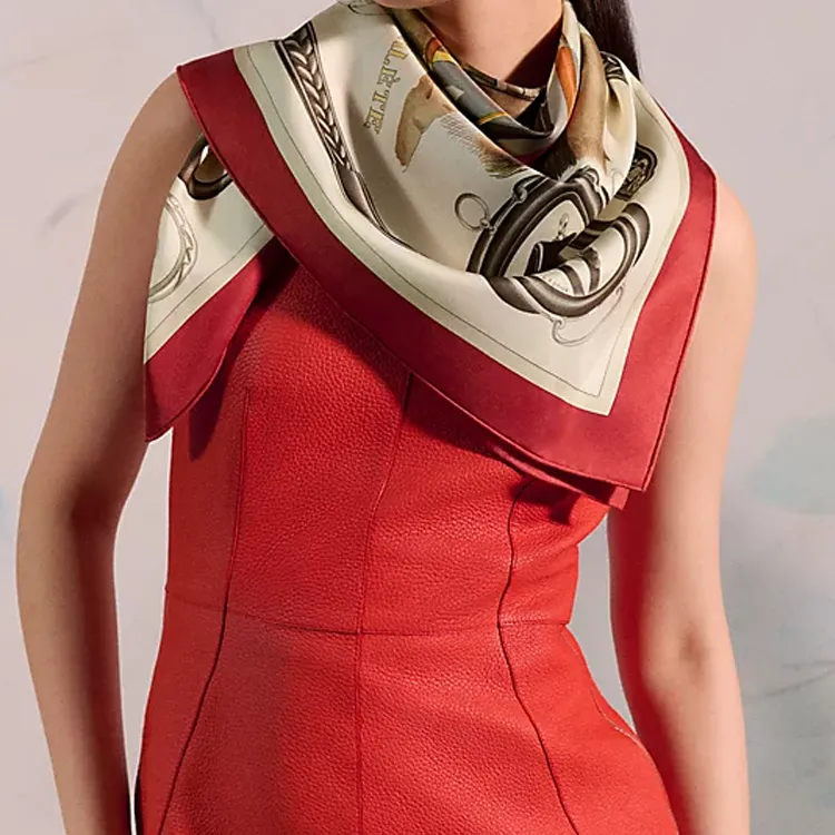 HERMES Silk Silk Silk Scarves Women's Red-1