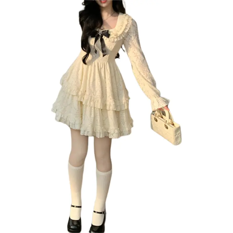 Oudifu Long Sleeved Dress Women's Apricot-1
