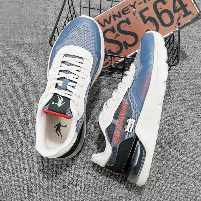 QIAODAN Slip-Resistant Low-Top Running Shoes Men's Antique Porcelain White/Coastal Blue-4