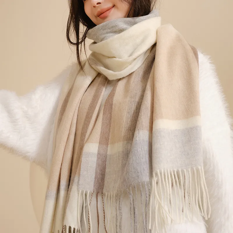 CACUSS Junior Knit Scarves Women's-1