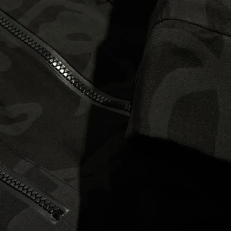 KAWS X THE NORTH FACE Freeride Jacket-4