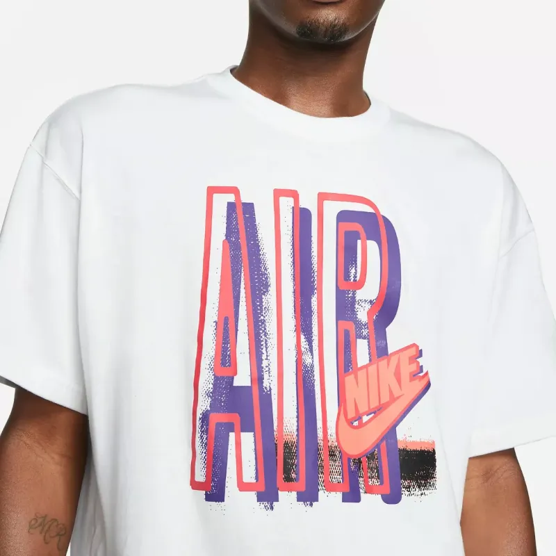 Nike Sportswear Tee-3