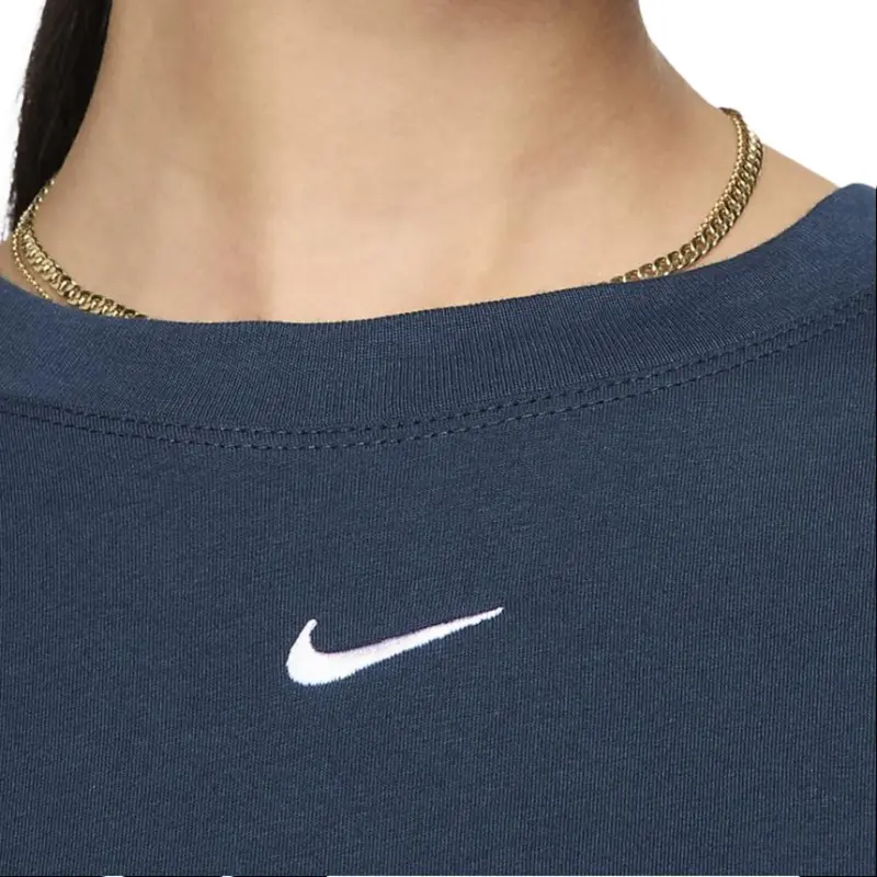 Nike Sportswear Essential Women's T Shirt-3