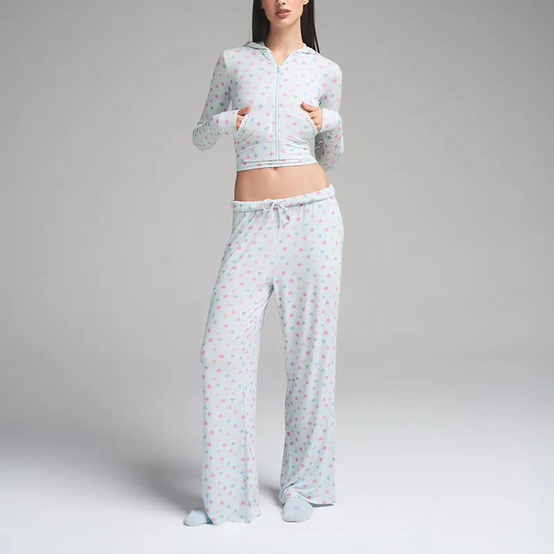 Skims Valentine's Day Collection Sweatshirts Women's CLOUD CANDY HEART PRINT/Cloud Candy Heart Print-2