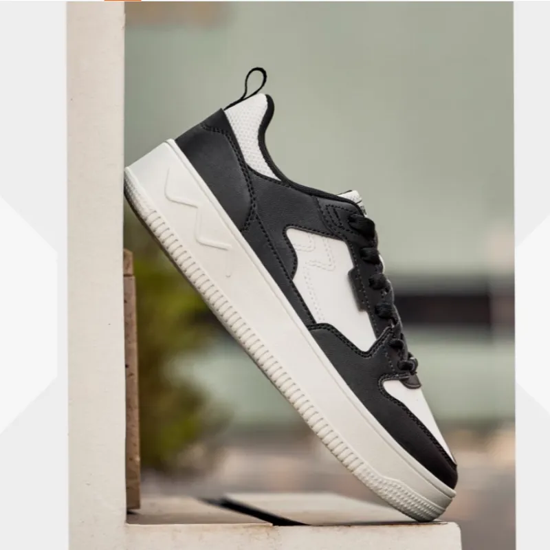 361° Anti Slip Wear Resistant Low Top Skateboard Shoes Women's White Black-1