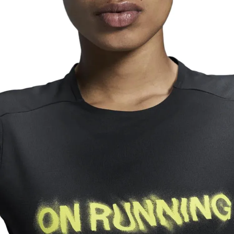 On Performance T Lumos Raglan Sleeve T Shirt Women's Black-3