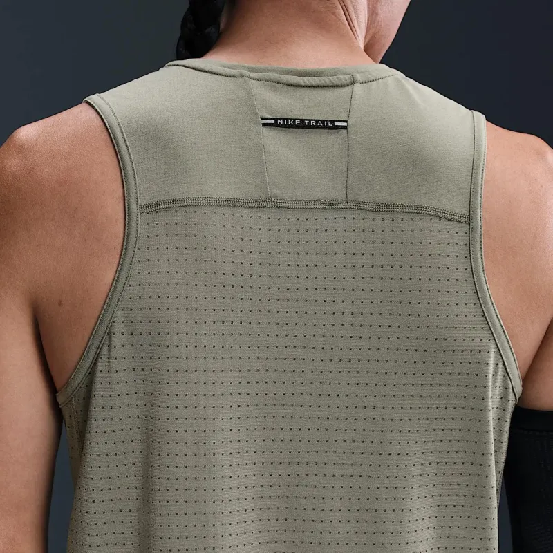 Nike Solar Chase Men's Dri FIT Adv Running Tank Top-3