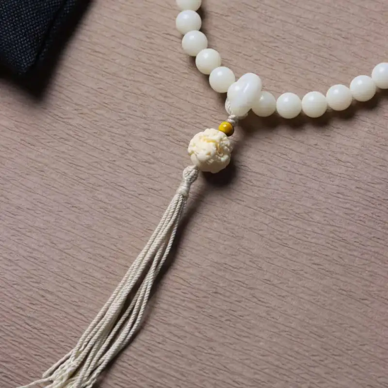 Lordship White Jade Bodhi Bead Chain Unisex-2