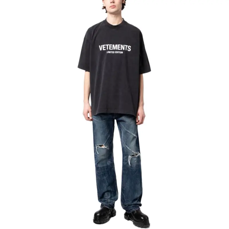 Vetements Logo Limited Edition T Shirt-2
