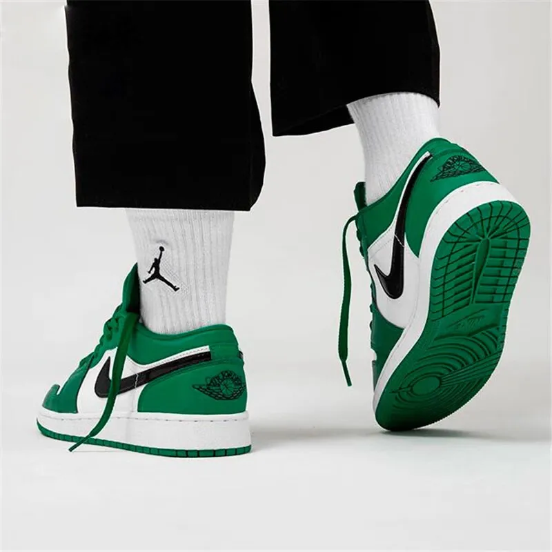 Jordan 1 Low 'Pine Green' GS-4