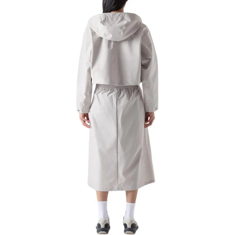 DESCENTE Jackets & Coats Women's Beige-4