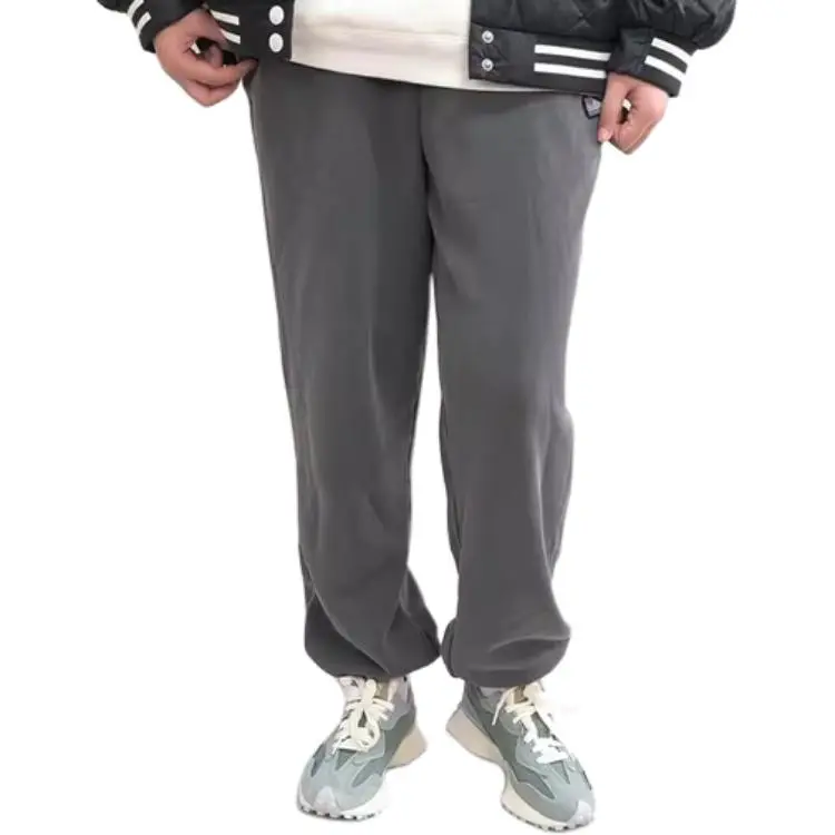 Converse Go To Sneaker Patch Loose Fit Sweatpants-4
