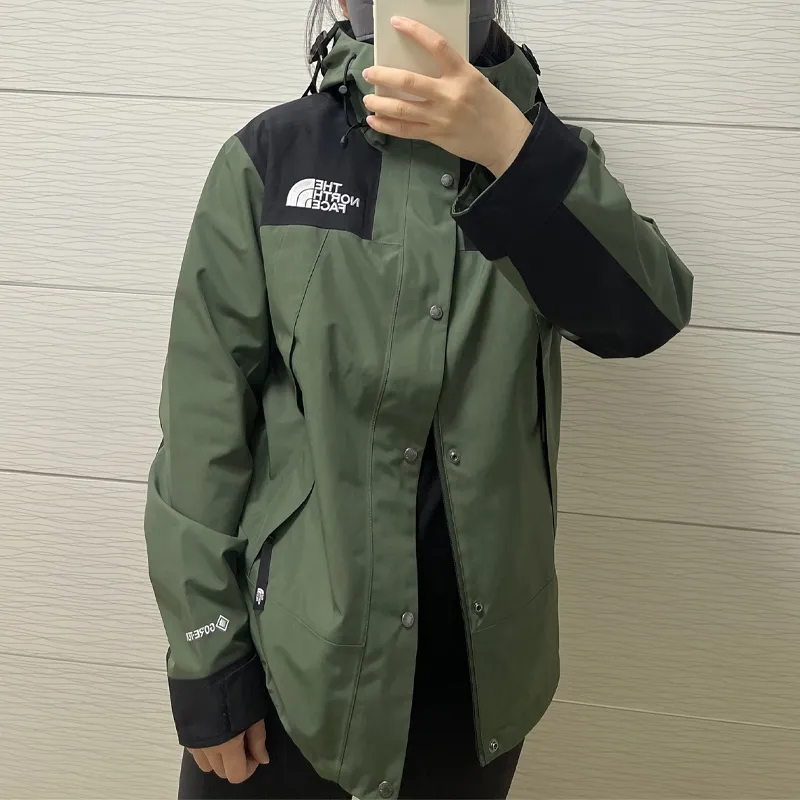 THE NORTH FACE Retro 1986 Futurelight Mountain Jacket-1