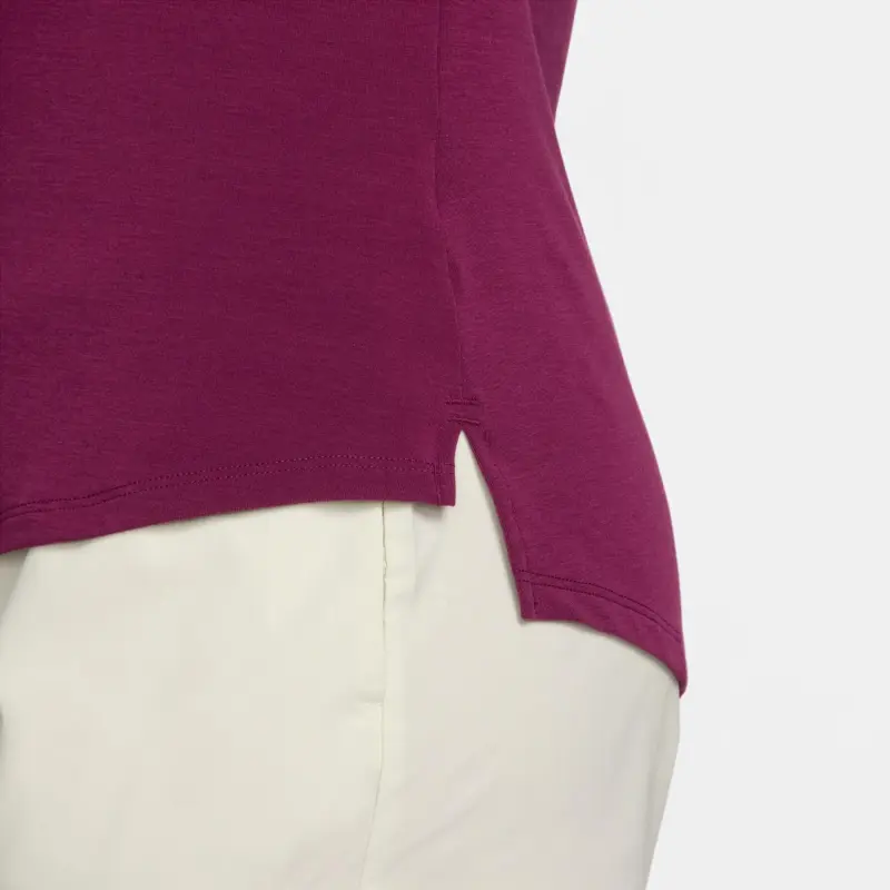Nike T-Shirts Women's Burgundy-6