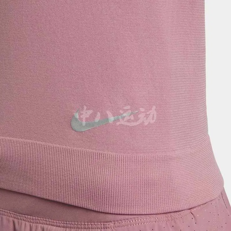 Nike T Shirts Women's Pink-2