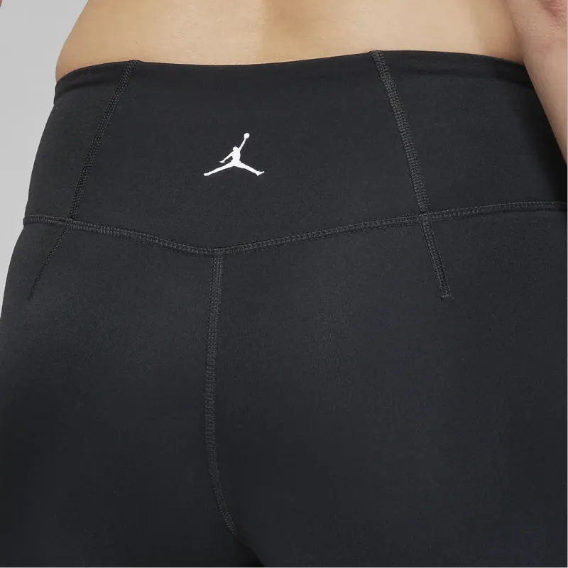 Jordan Sport Women's High Waisted 7' Bike Shorts-2