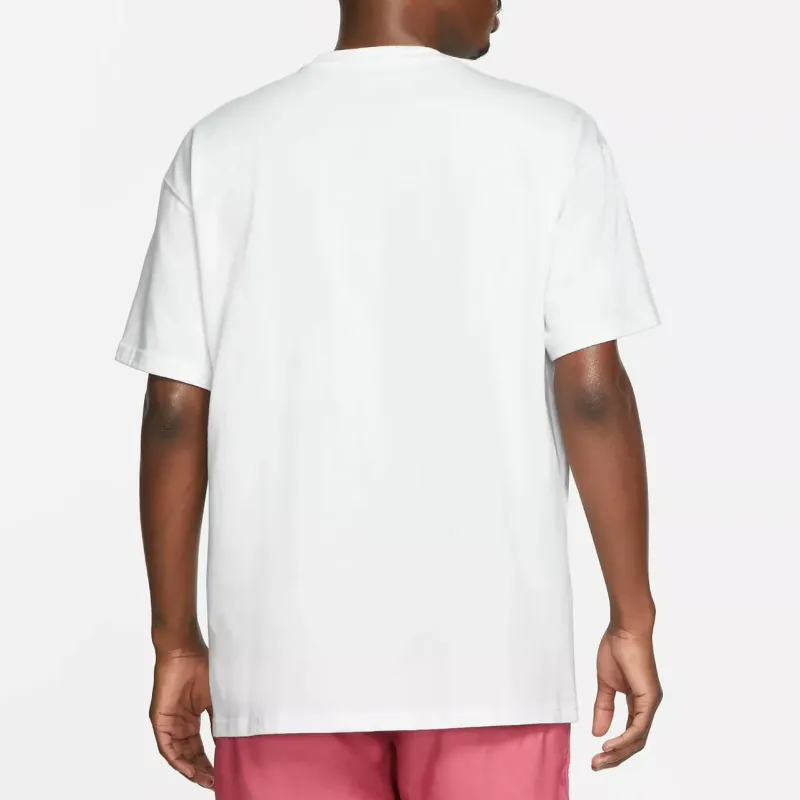 Nike Sportswear Tee-2