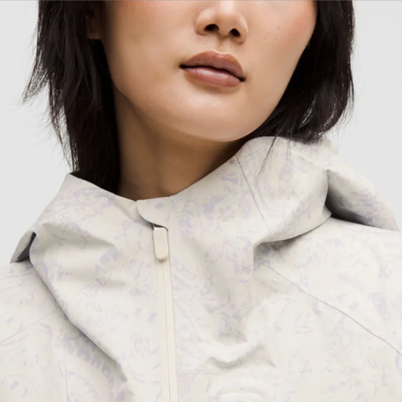 Lululemon SS25 Jacket Women's Light Ivory White Mixed Color Paisley Patchwork/LTIV-4