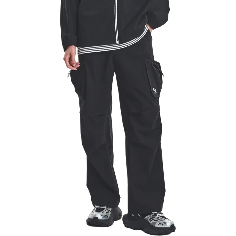 MLB Basic New York YankeesGofcore Cargo Pants Unisex Black-2