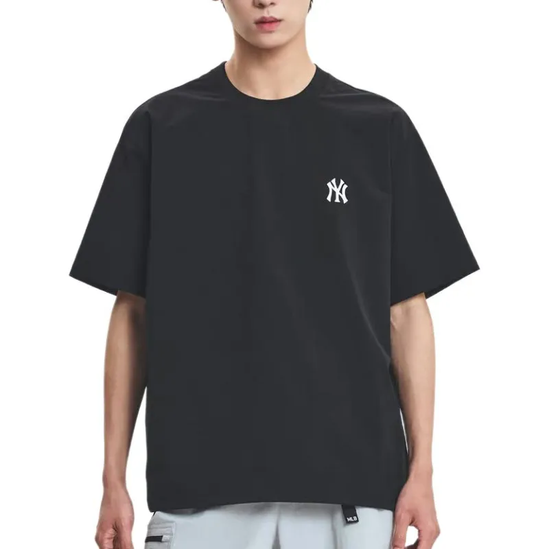 MLB Basic New York YankeesGofcore T Shirt Unisex Black-3