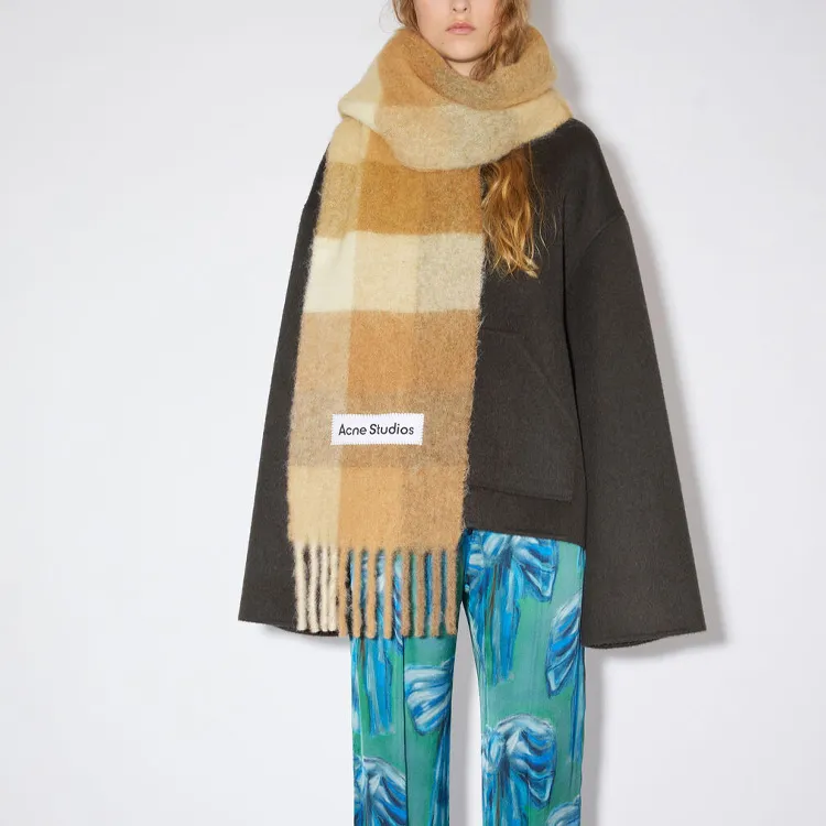 Acne Studios Logo appliqué Checked Scarf-4