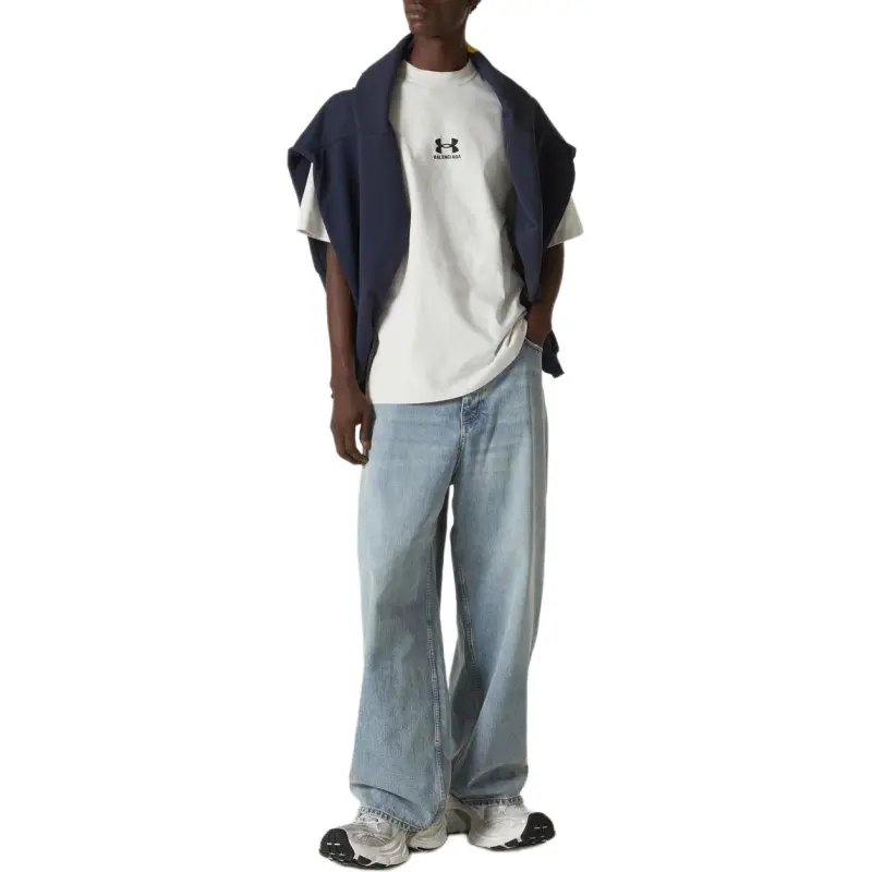 Balenciaga Logo Embroidered Crewneck T Shirt-4