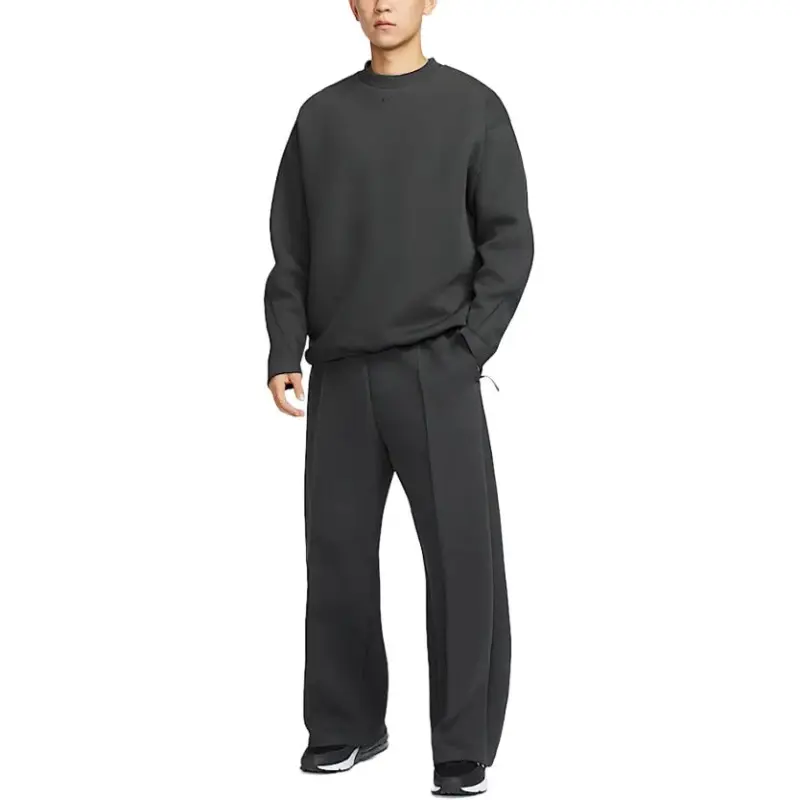Nike Tech Men's Wide-Leg Fleece Pants-1