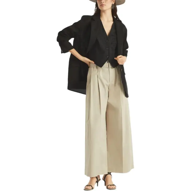 Brunello Cucinelli Flora appliqué Waistcoat-4