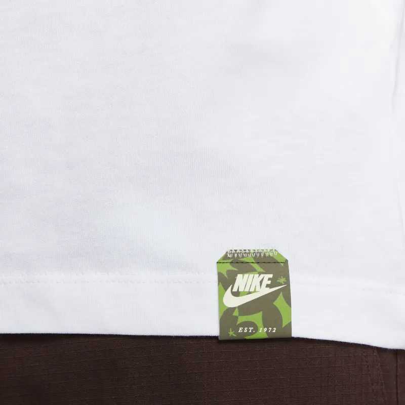 Nike Sportswear Club T Shirt Men's White-4
