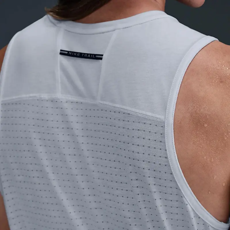 Nike Solar Chase Men's Dri FIT Adv Running Tank Top-3