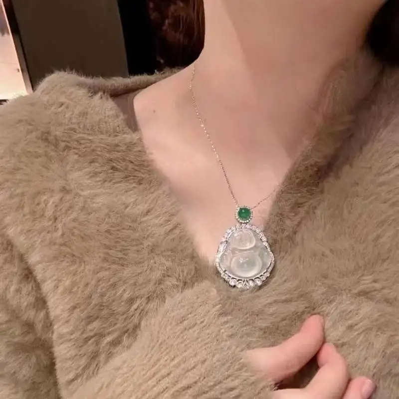 JUNWEN Chalcedony Necklaces Unisex-3