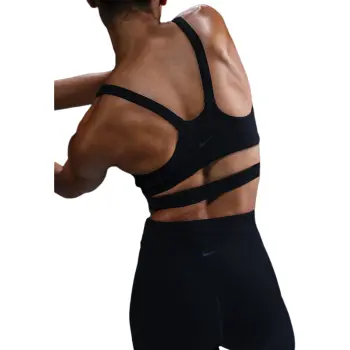 Nike Zenvy Rib Women's Light Support Padded Sports Bra