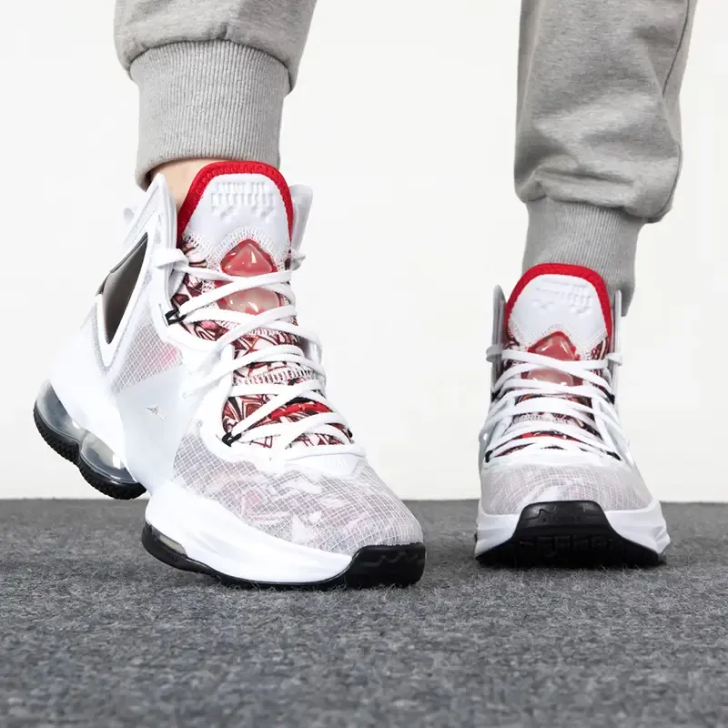 Nike LeBron 19 Sketch GS-1