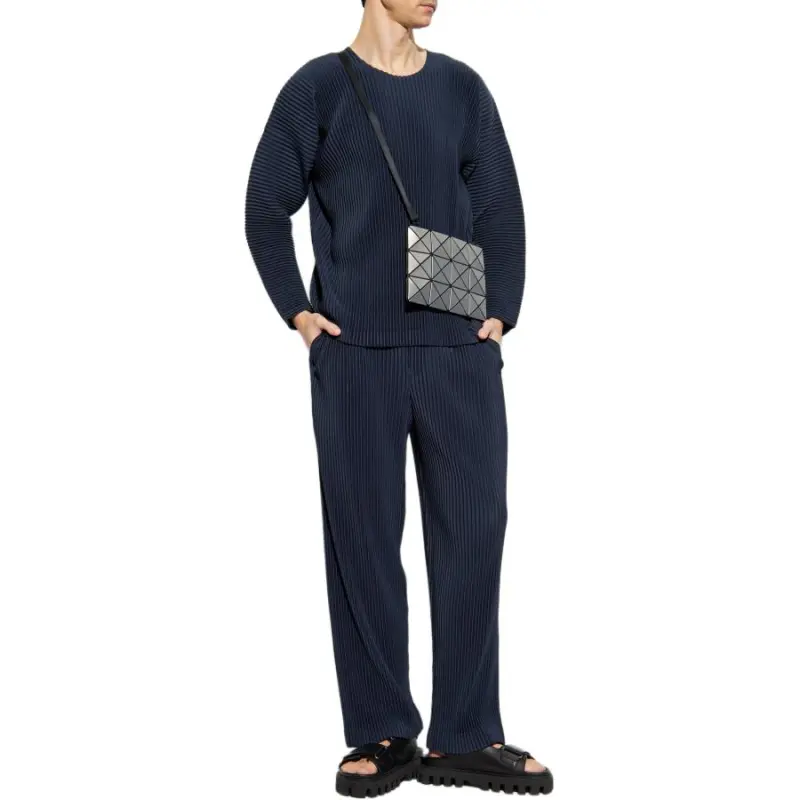 Homme Plissé Issey Miyake Monthly Color January T Shirt-2