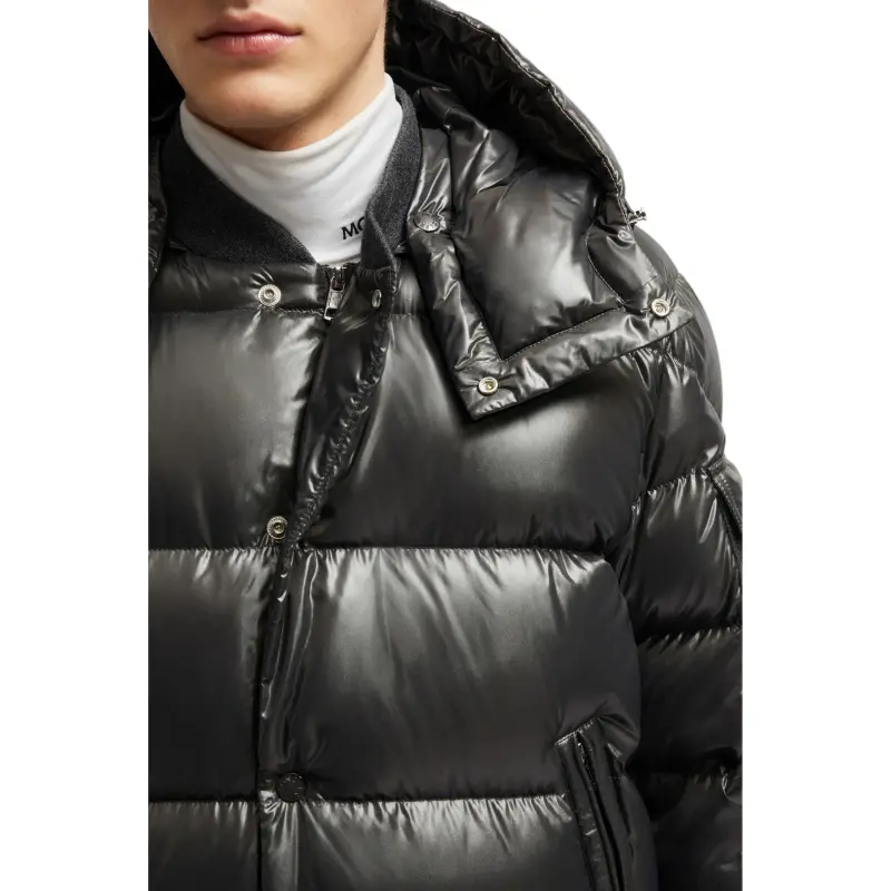 Moncler Maljasset Logo Patch Jacket-4