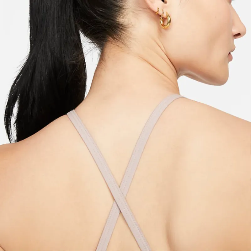 Nike Indy Seamless Ribbed Women's Light-Support Non-Padded Sports Bra-3
