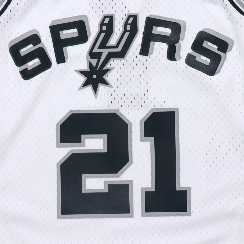Mitchell & Ness San Antonio Spurs 1998 99 Tim Duncan Swingman Jersey-3