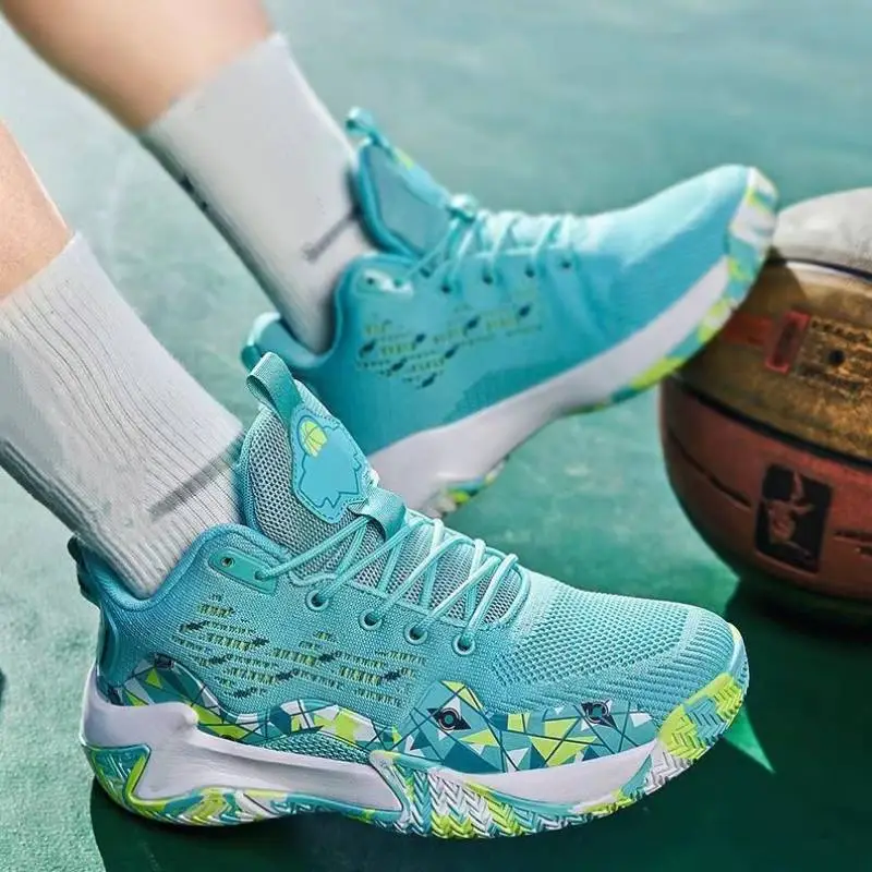 Sporty Breathable Basketball Shoes-1