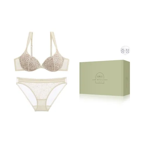 BOTHYOUNG 베이지 [브라+팬티] 여성 언더웨어 선물 세트