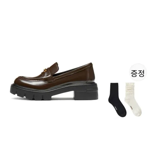 스타카토 로퍼화 여성
