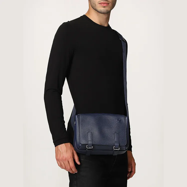 LOEWE Shoulder Bags-3