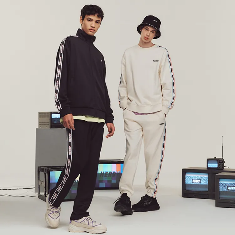 NERDY SS21 Crew Neck Loose Fit Regular Sweatshirt Unisex White-2