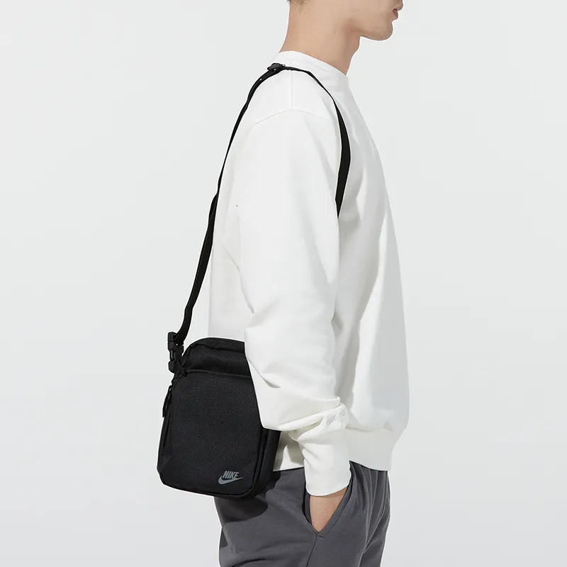 Nike Fabric Shoulder Bag Unisex-2