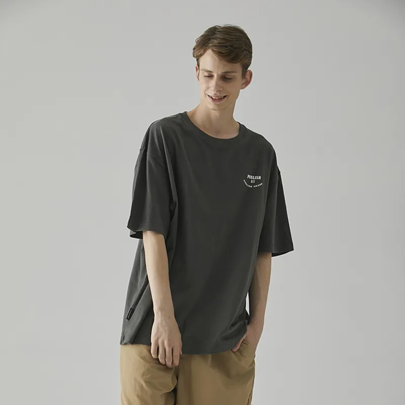 PUBLISH Straight Elbow-Length Sleeved T-Shirt Unisex-14