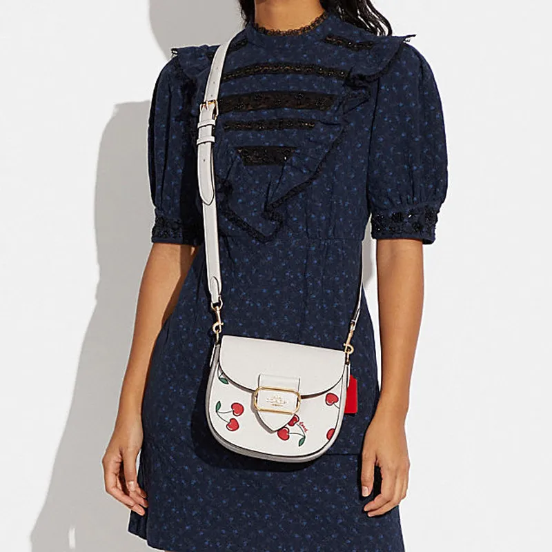 COACH Morgan Cow Leather Saddle Bag Shoulder Bag Crossbody Bag Small Size Women's White-3