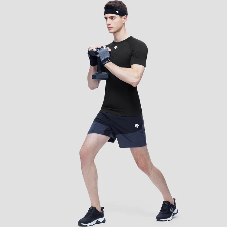 DESCENTE TRAINING T Shirt Men's Black-4