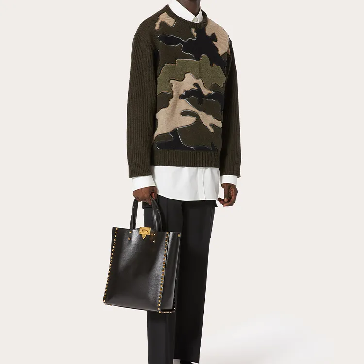 Valentino Rockstud Alcove Cow Leather Tote Bag, Shopping Bag, Crossbody Bag, Handbag Unisex Black-5