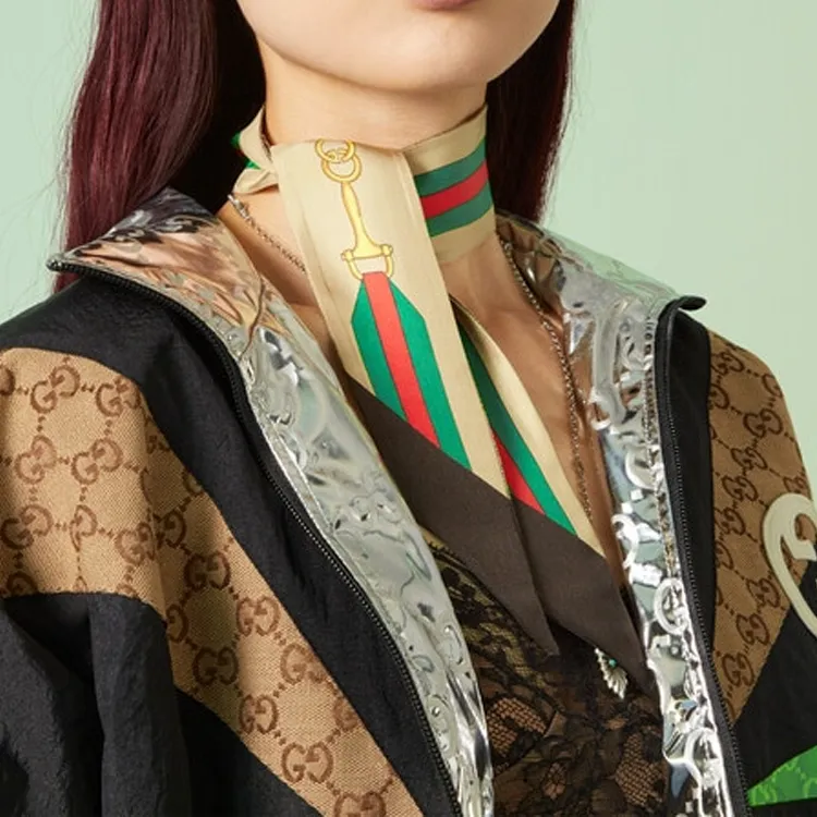 GUCCI Web Horsebit Printed Neck Bow-2