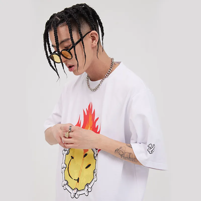 AMONSTER Straight T-Shirt Unisex-11